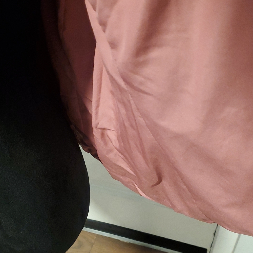 LOFT Pink Puffer Vest - Picture 10 of 11
